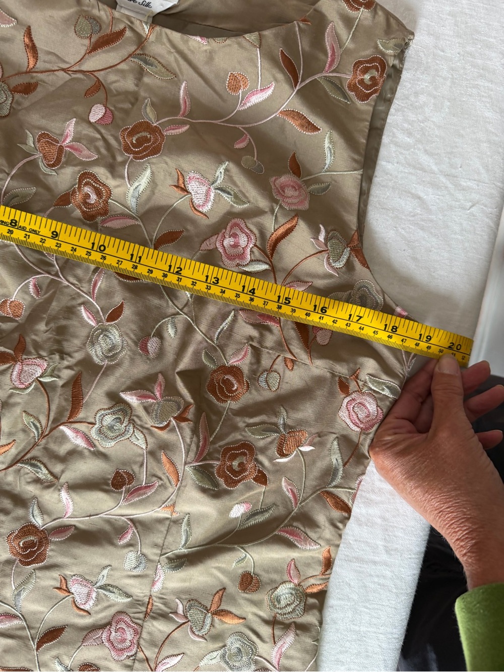Talbots 100% Silk Lined Two Piece Floral Embroidery Top and Pants size 12 - Picture 13 of 14
